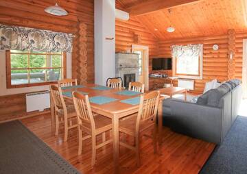 Фото номера Шале с двумя спальнями Шале Matikkala Cottages г. Руоколахти 6