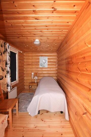Фото номера Шале с двумя спальнями Шале Matikkala Cottages г. Руоколахти 8